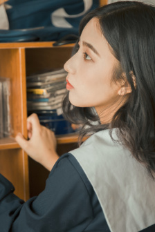 明星露0的奶头无挡